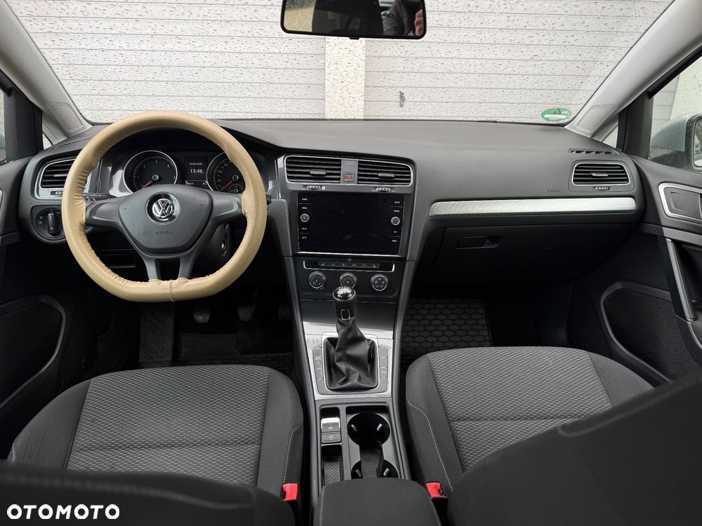 Volkswagen Golf 1.6 TDI SCR Comfortline - 6
