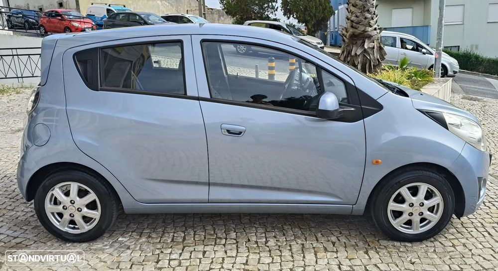 Chevrolet Spark 1.0 LS Bi-Fuel - 8