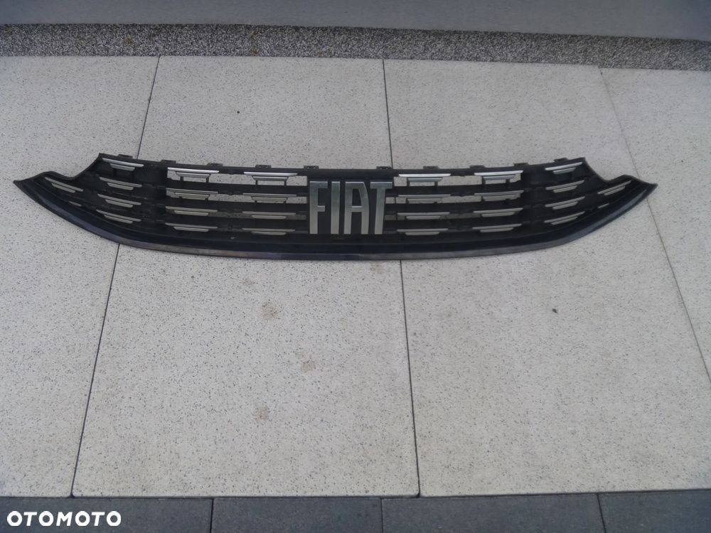 FIAT TIPO II LIFT 2020 ATRAPA CHŁODNICY CHROM ORYGINAŁ 73573464 - 1