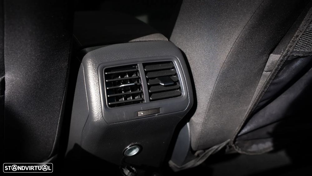 VW Golf Variant 1.6 TDi Confortline - 30