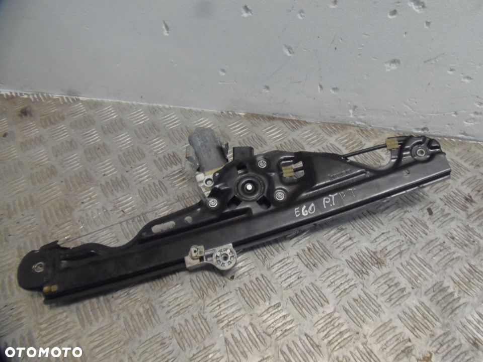 PODNOŚNIK SZYBY MECHANIZM PRAWY TYŁ BMW E60 E61 - 1