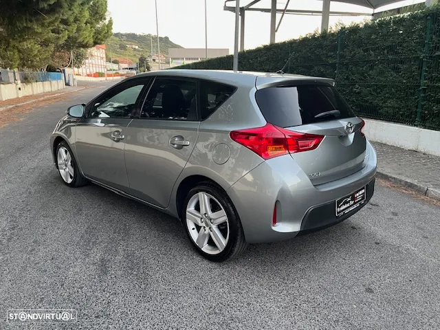 Toyota Auris 1.4 D-4D ACtive+AC - 6