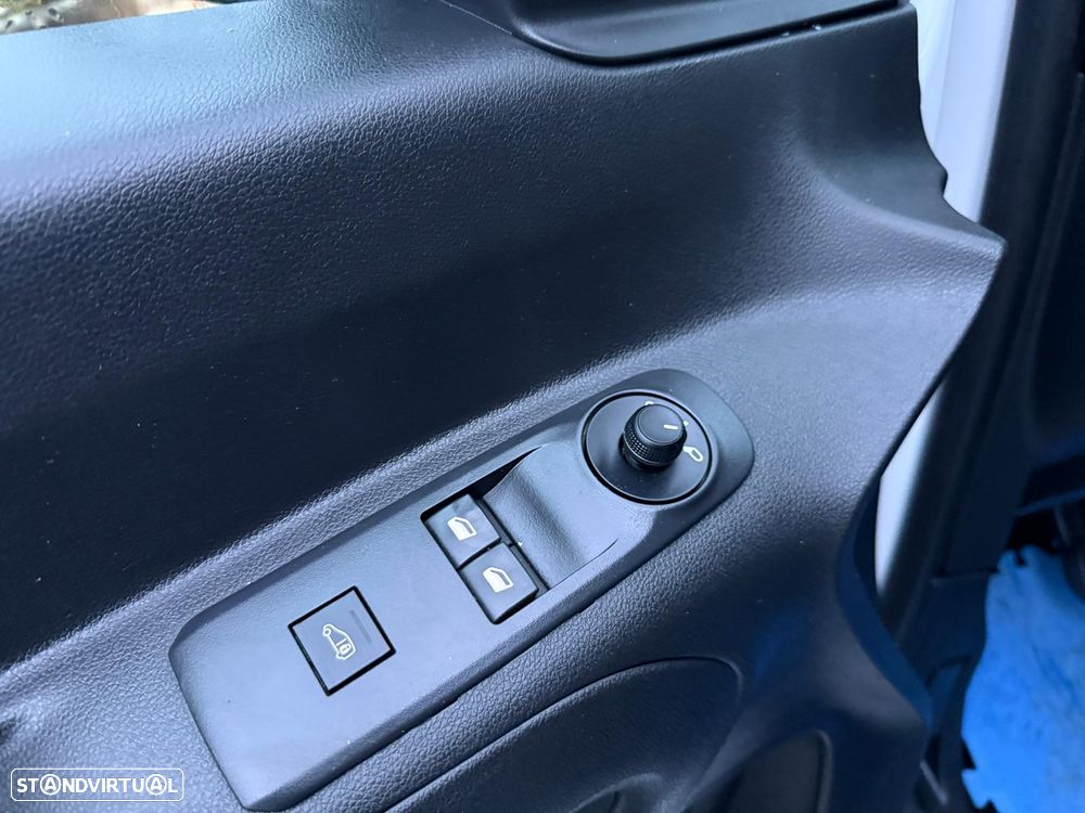 Toyota PROACE CITY 1.5 D COMFORT 102 CV 3 LUG - 12