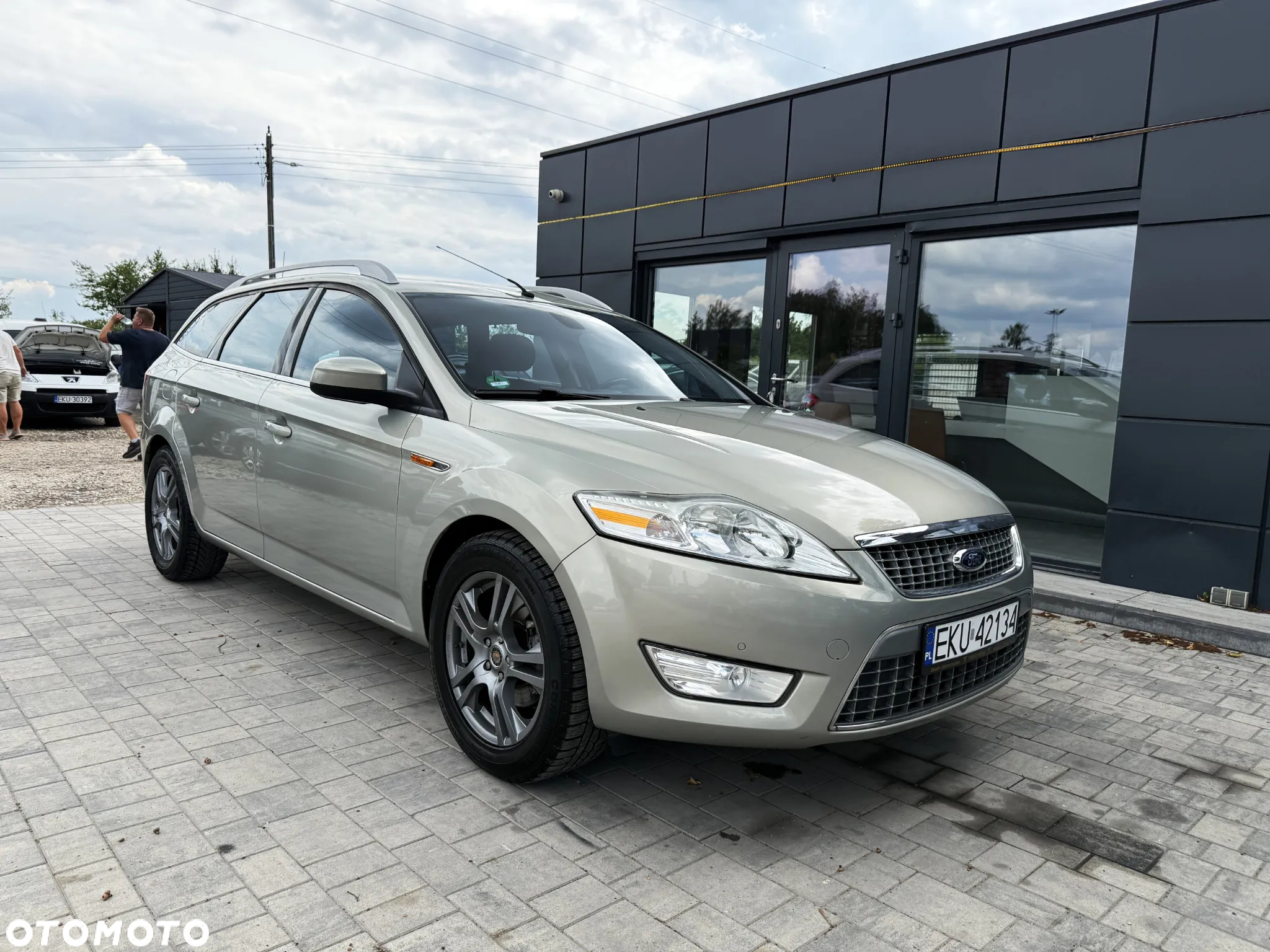Ford Mondeo 2.0 Titanium X - 4