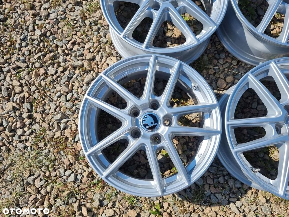 SKODA OCTAVIA 3,4,,SUPERB,YETI ,AUDI A3 alu 6.5x16 ET46 5X112 super stan - 3