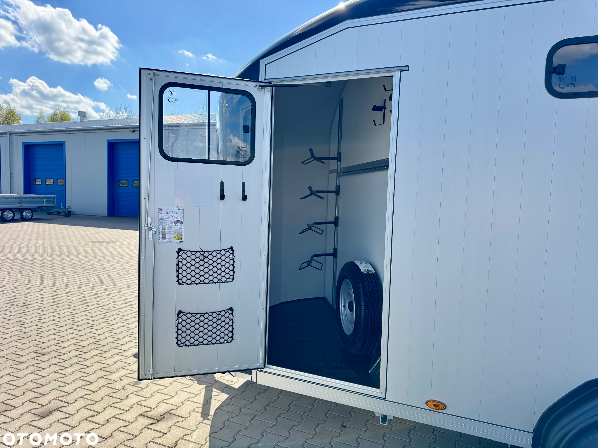 Cheval Liberte Maxi 4 - 22