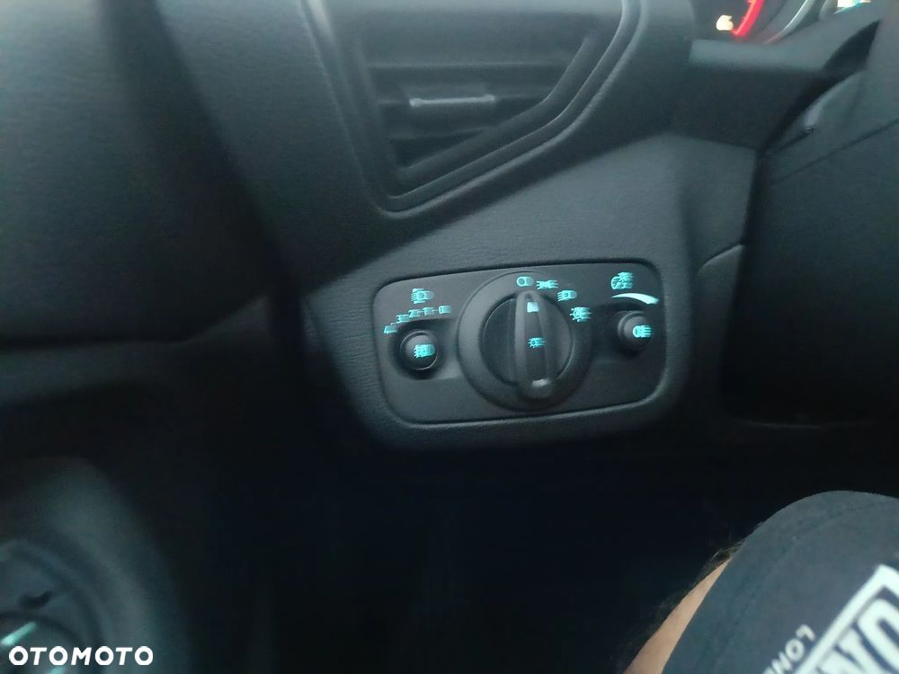 Ford C-MAX - 14