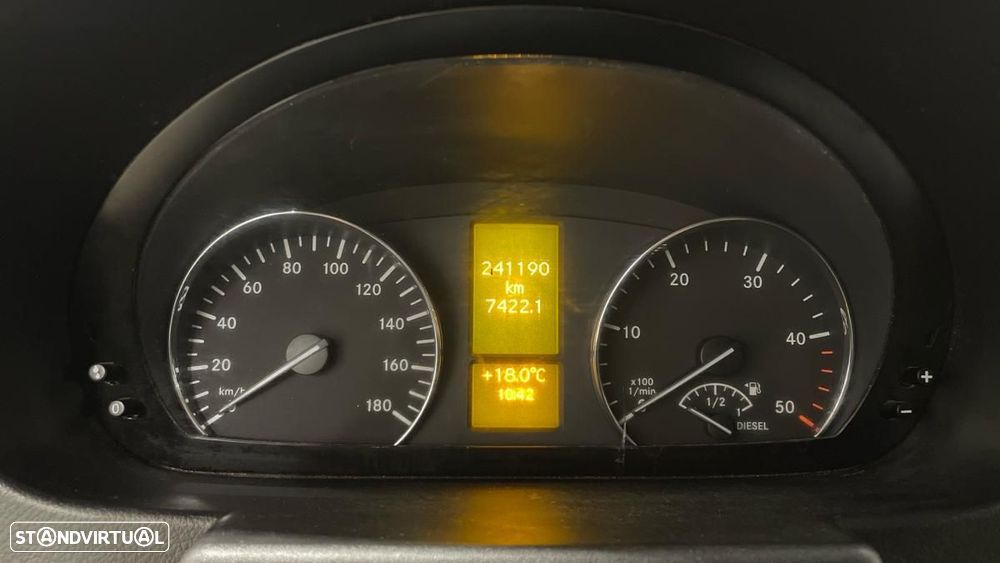 Mercedes-Benz Sprinter 2.1 316 CDI Auto 6Lugares c/iva - 4
