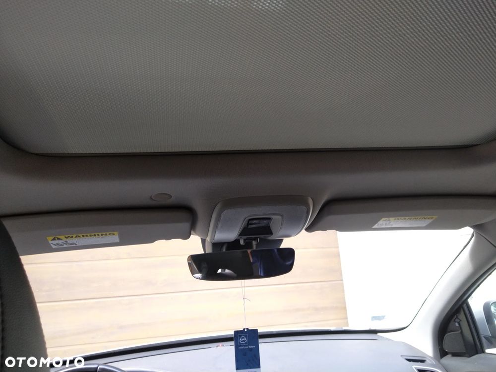 Volvo XC 60 T5 Drive-E Momentum - 4