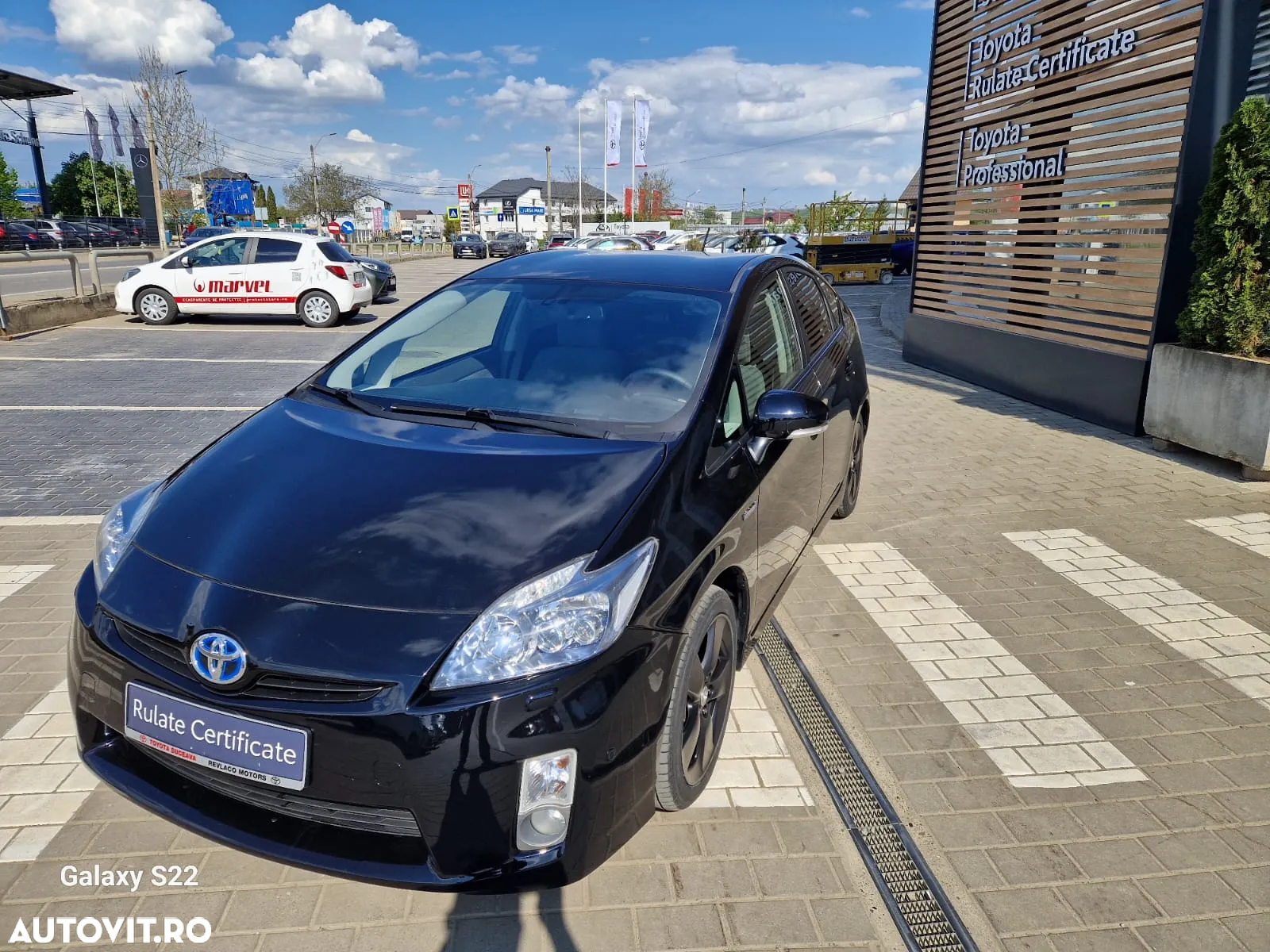 Toyota Prius - 3