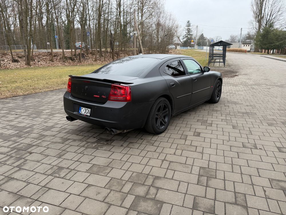 Dodge Charger 5.7 V8 RT - 6
