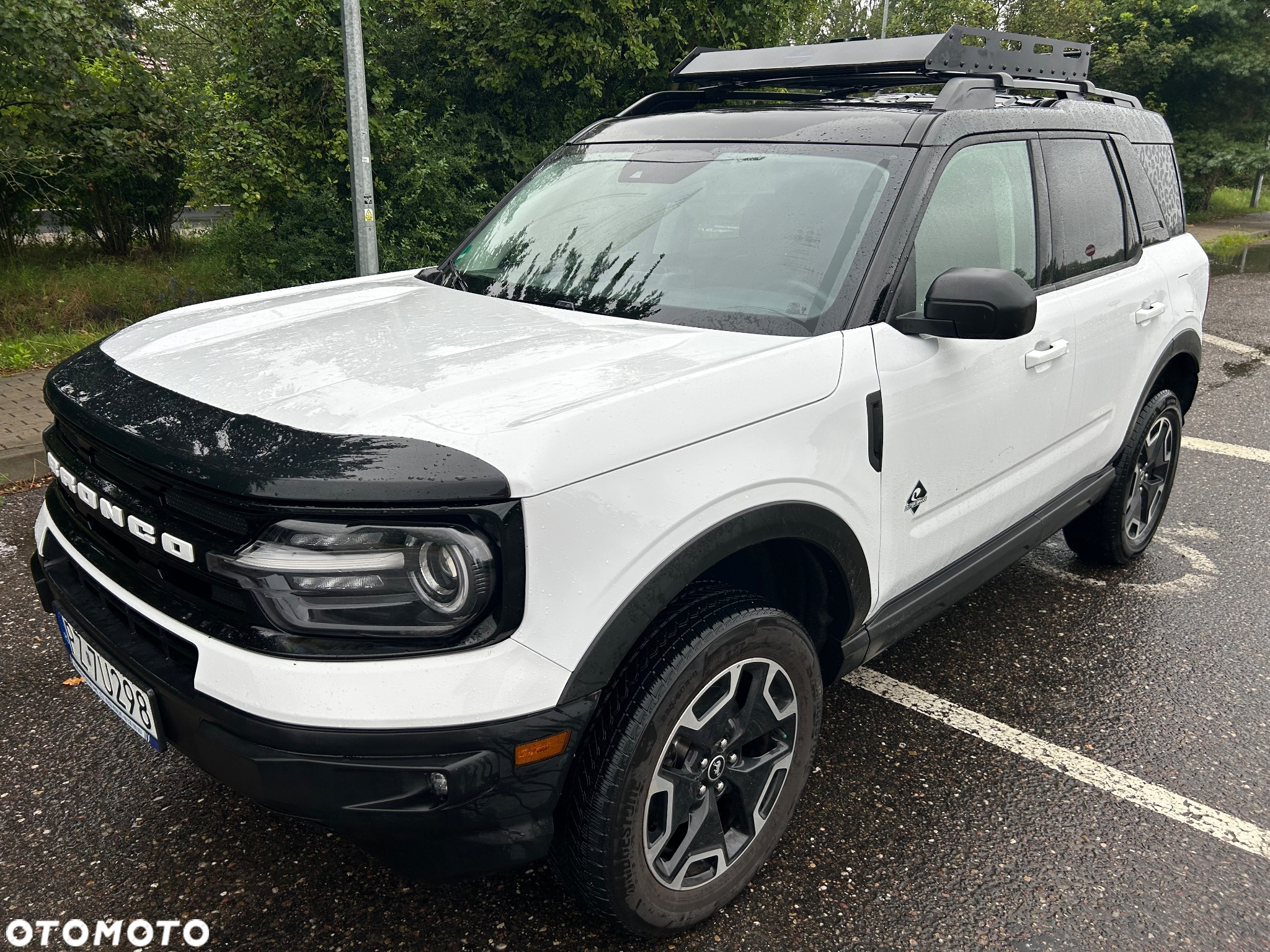 Ford Bronco - 8