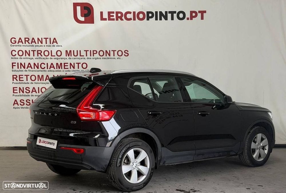 Volvo XC 40 2.0 D3 - 5