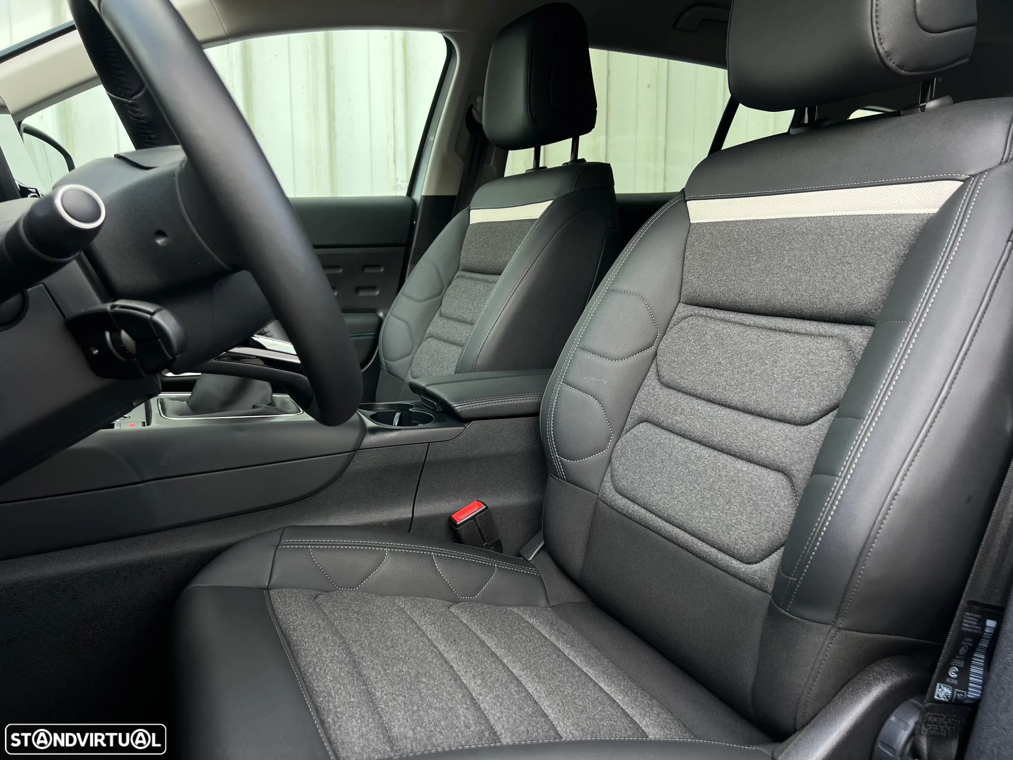 Citroën C5 Aircross 1.2 PureTech Plus - 33