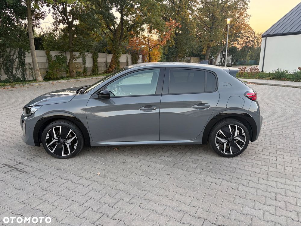 Peugeot 208 Hybrid 136 e-DSC6 GT - 31