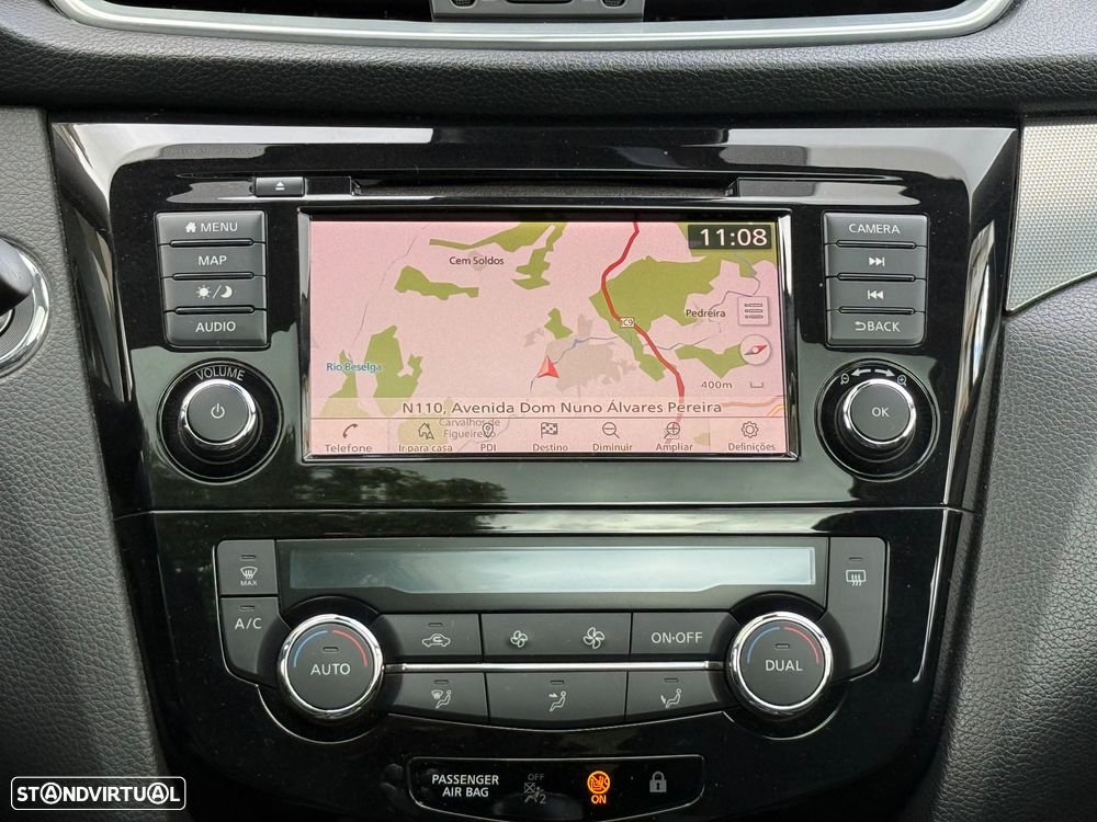 Nissan Qashqai 1.5 dCi N-Connecta J18+Led - 10