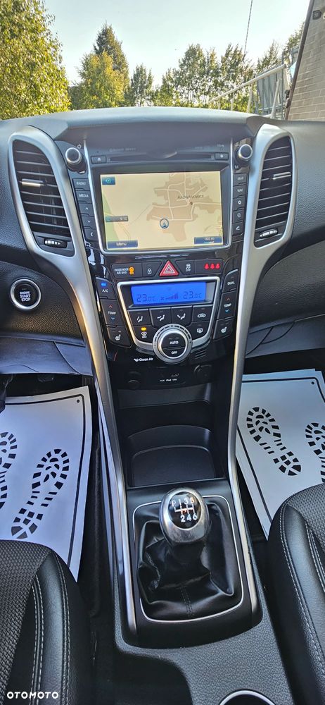 Hyundai i30 1.6 Fifa World Cup Edition - 5