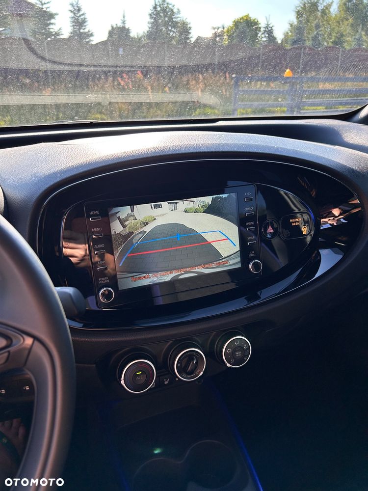 Toyota Aygo X Business Edition - 7