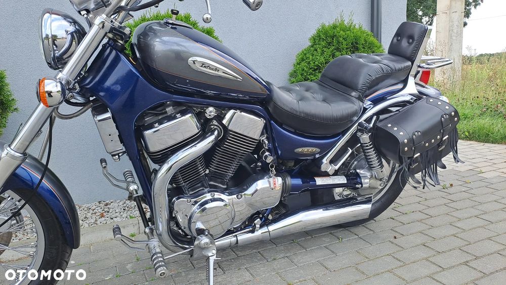 Suzuki Intruder - 26