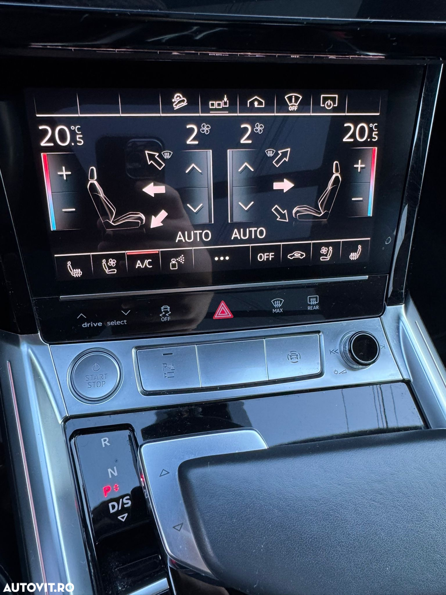 Audi e-tron quattro S - 8