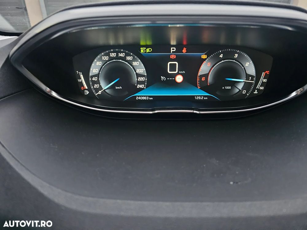 Peugeot 3008 BlueHDi 180 Stop & Start EAT6 GT - 9