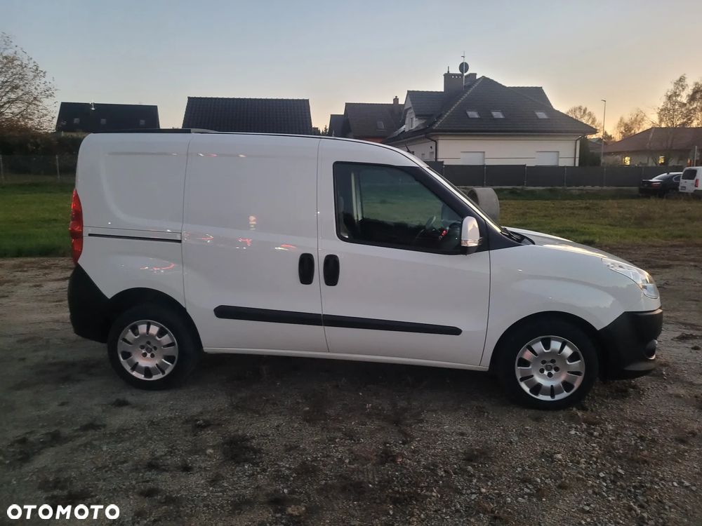 Fiat Doblo 1.4 16V Dynamic - 3
