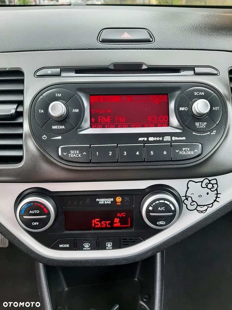 Kia Picanto 1.0 Dream Team Edition - 17