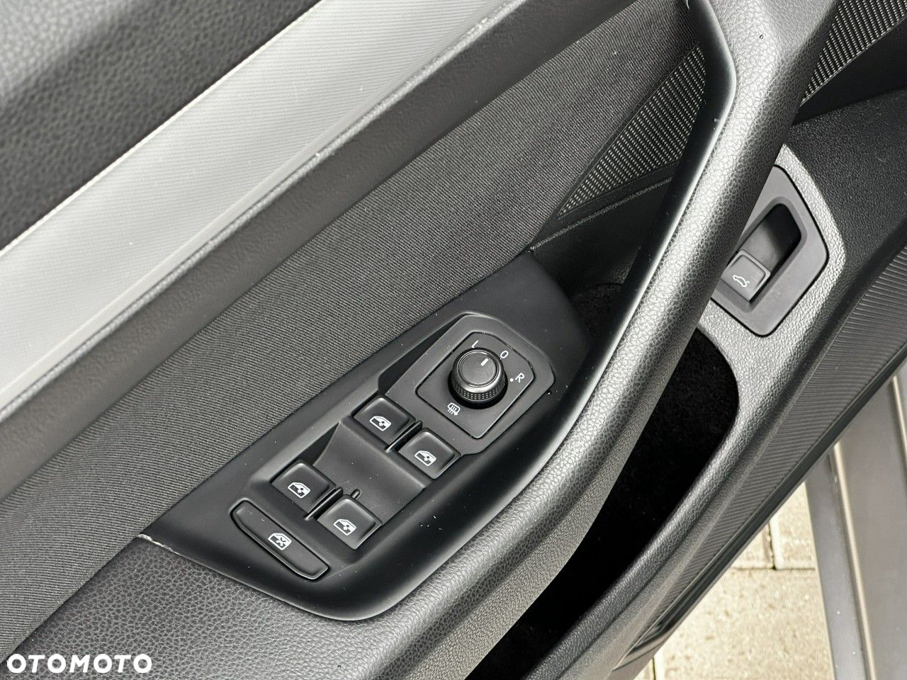 Volkswagen Passat 2.0 TDI BMT Highline DSG - 17