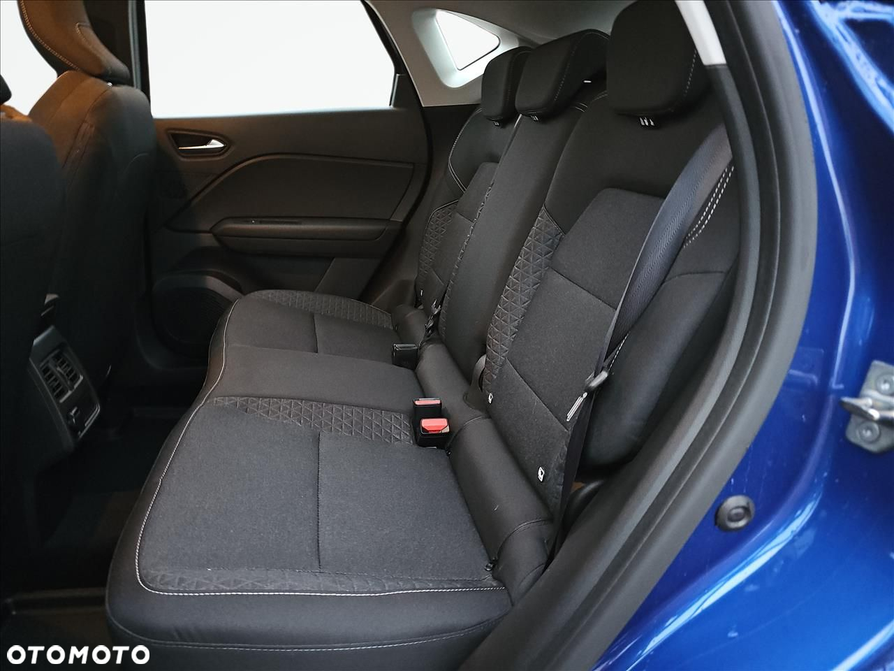 Renault Captur - 16