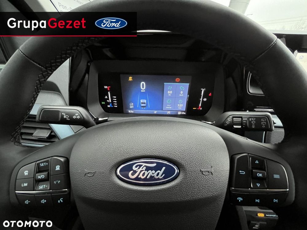 Ford Tourneo Courier - 12