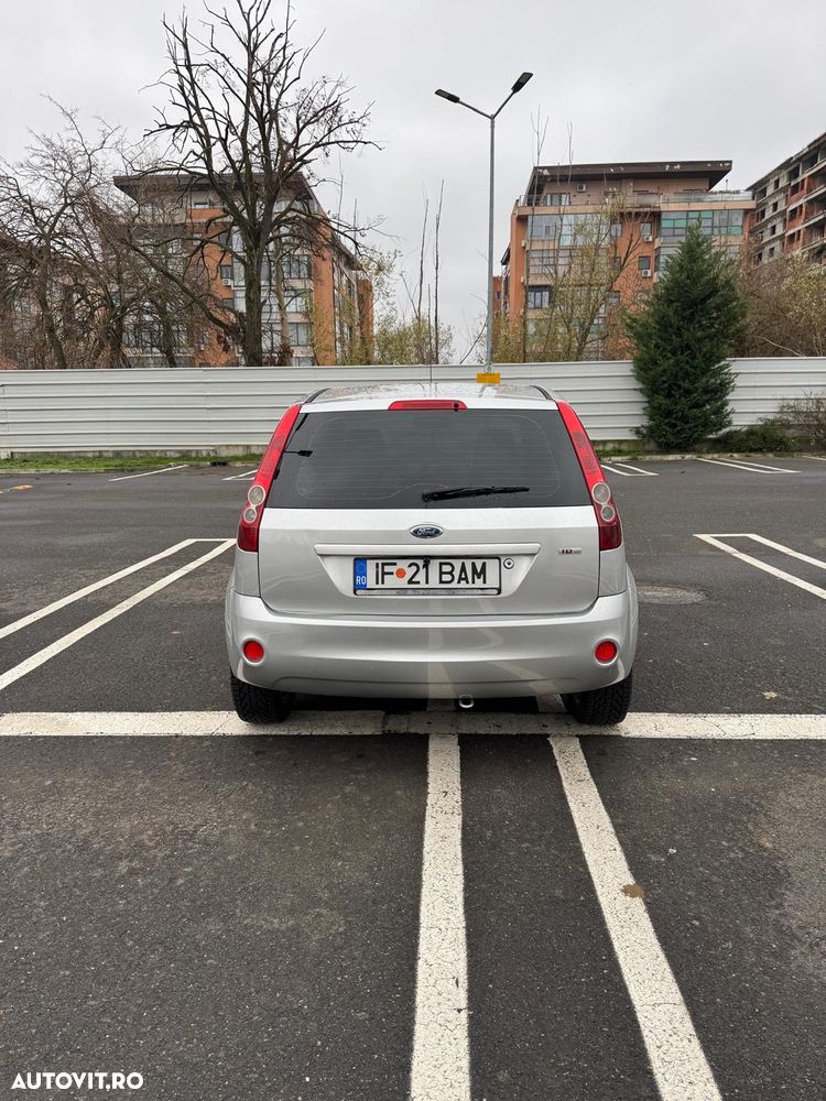Ford Fiesta 1.4 TDCi Ghia - 2