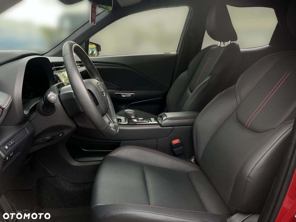 Lexus LBX 1.5 Hybrid Emotion - 15