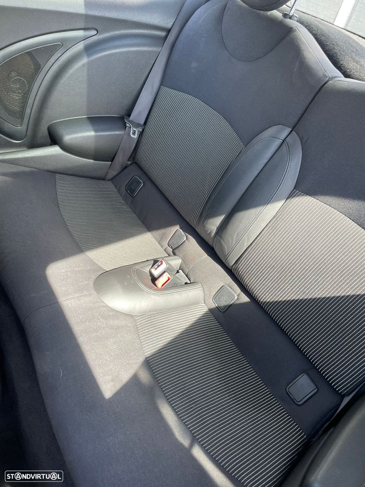 MINI 3 Portas Cooper D - 6