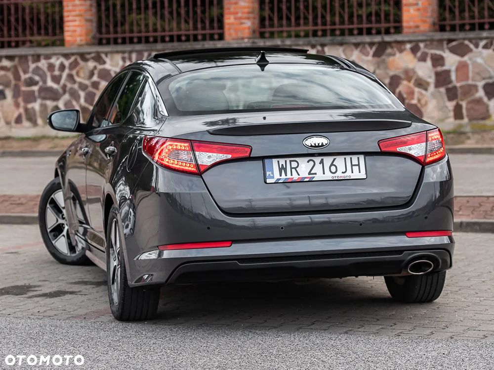 Kia Optima - 8