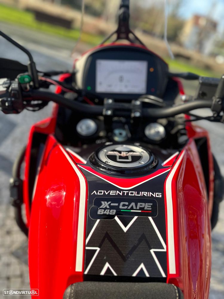 Moto Morini X-Cape Gold Edition - 11