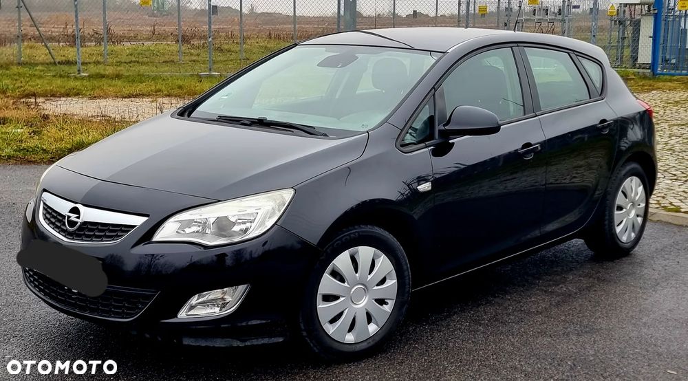Opel Astra 1.6 Enjoy - 1