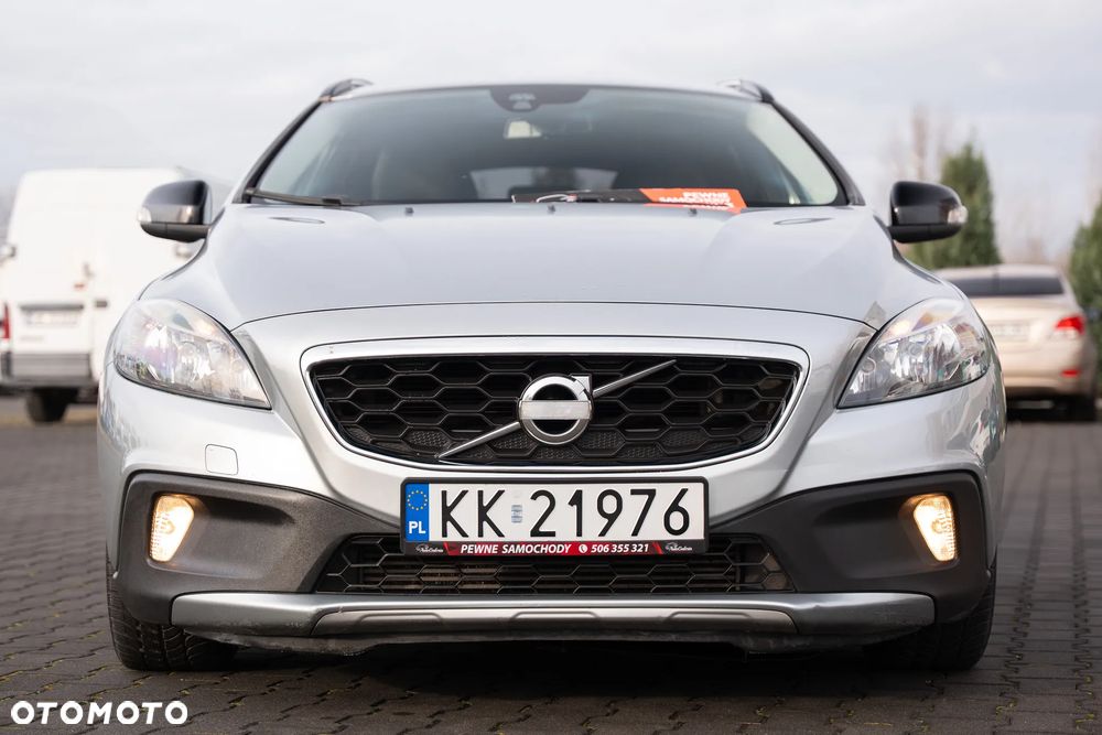 Volvo V40 Cross Country D3 Momentum - 17