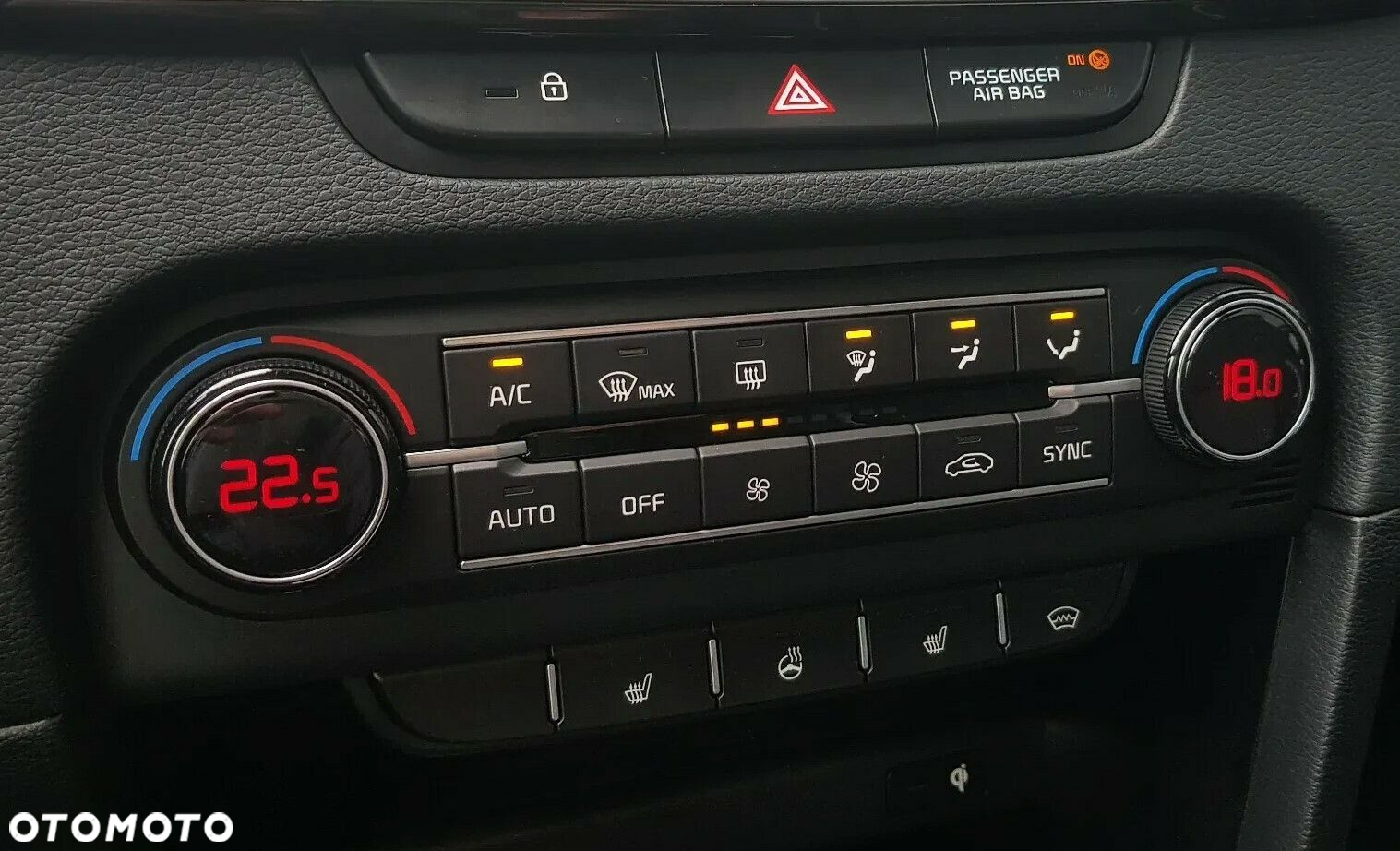 Kia XCeed 1.5 T-GDI Business Line DCT - 25