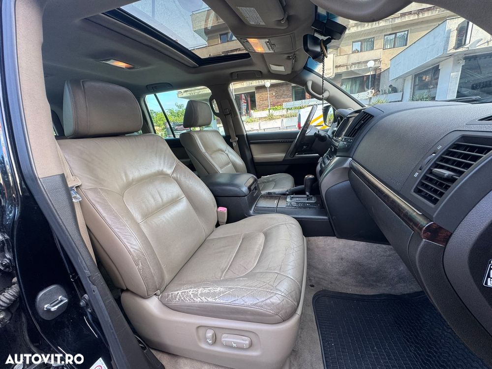 Toyota Land Cruiser V8 4.5 Aut Executive - 16