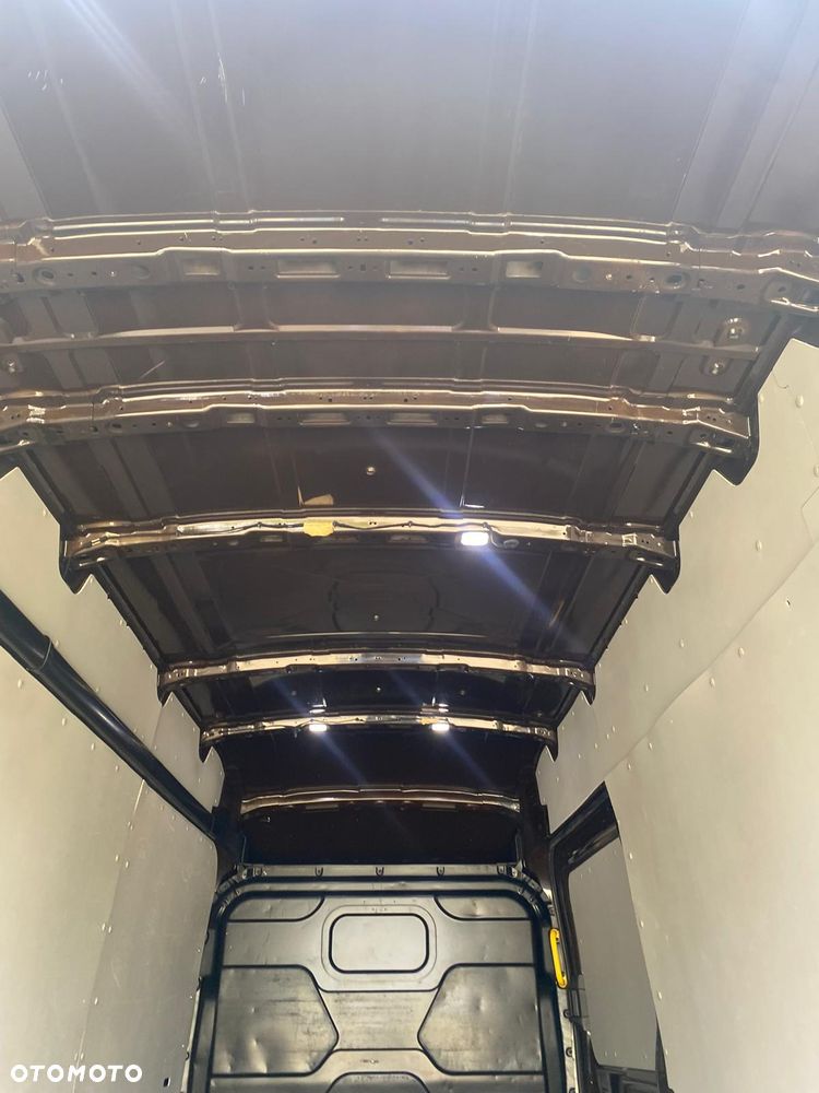 Ford Transit 350 L4H3 Trend - 16