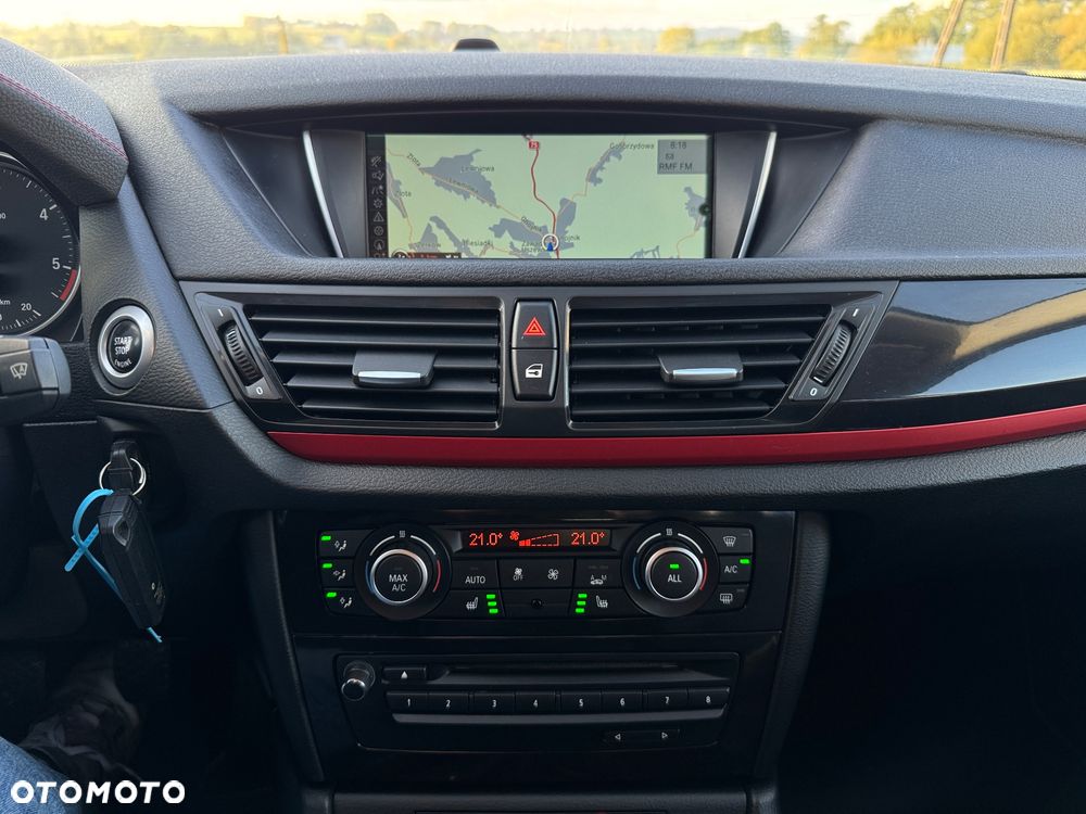 BMW X1 sDrive18d Sport Line - 8