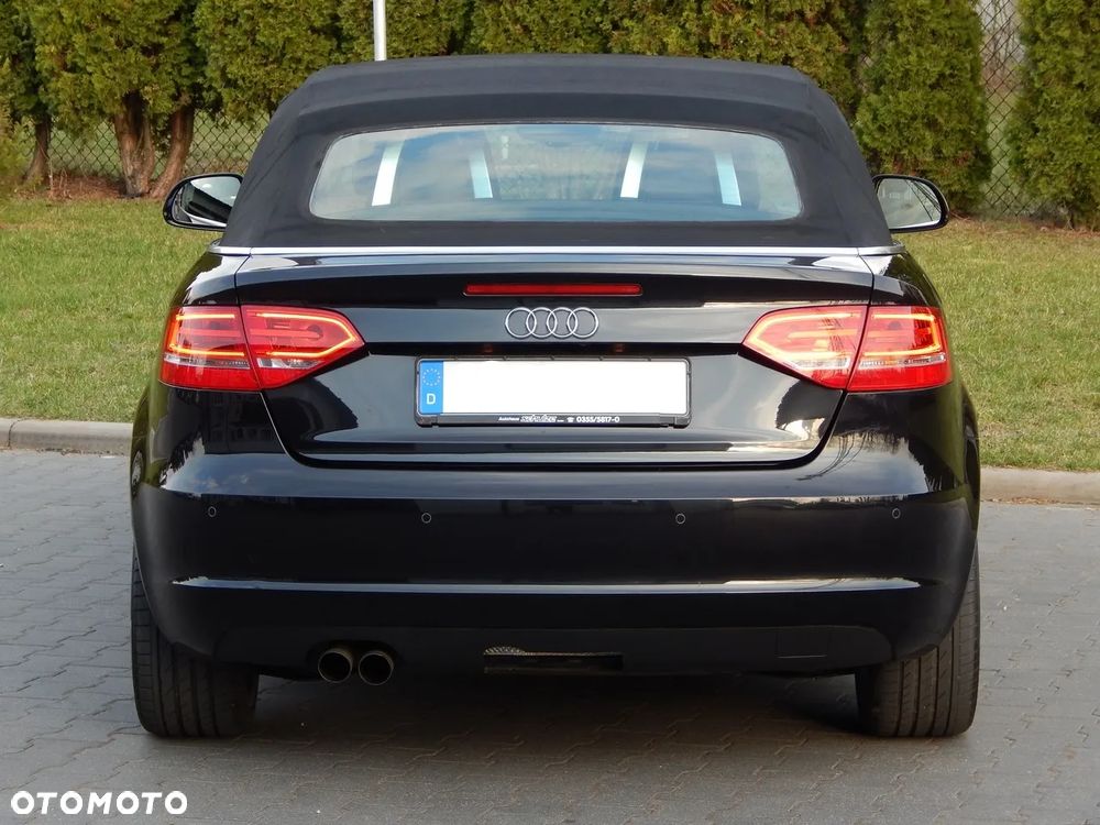 Audi A3 Cabrio 2.0 TDI DPF S tronic S Line Sportpaket - 14