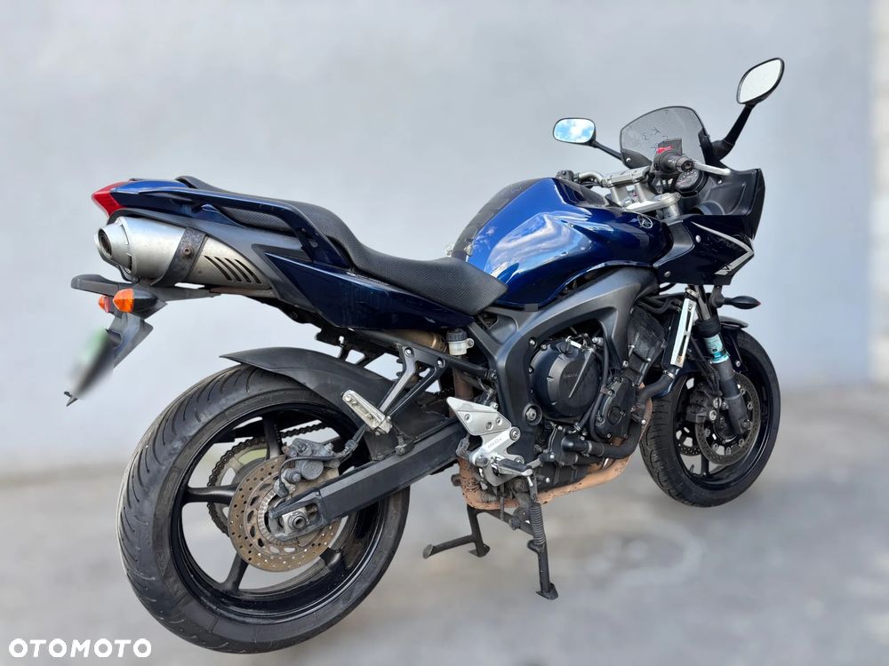 Yamaha FZS - 3