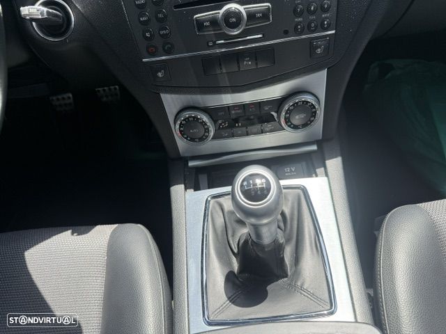 Mercedes-Benz C 250 - 16
