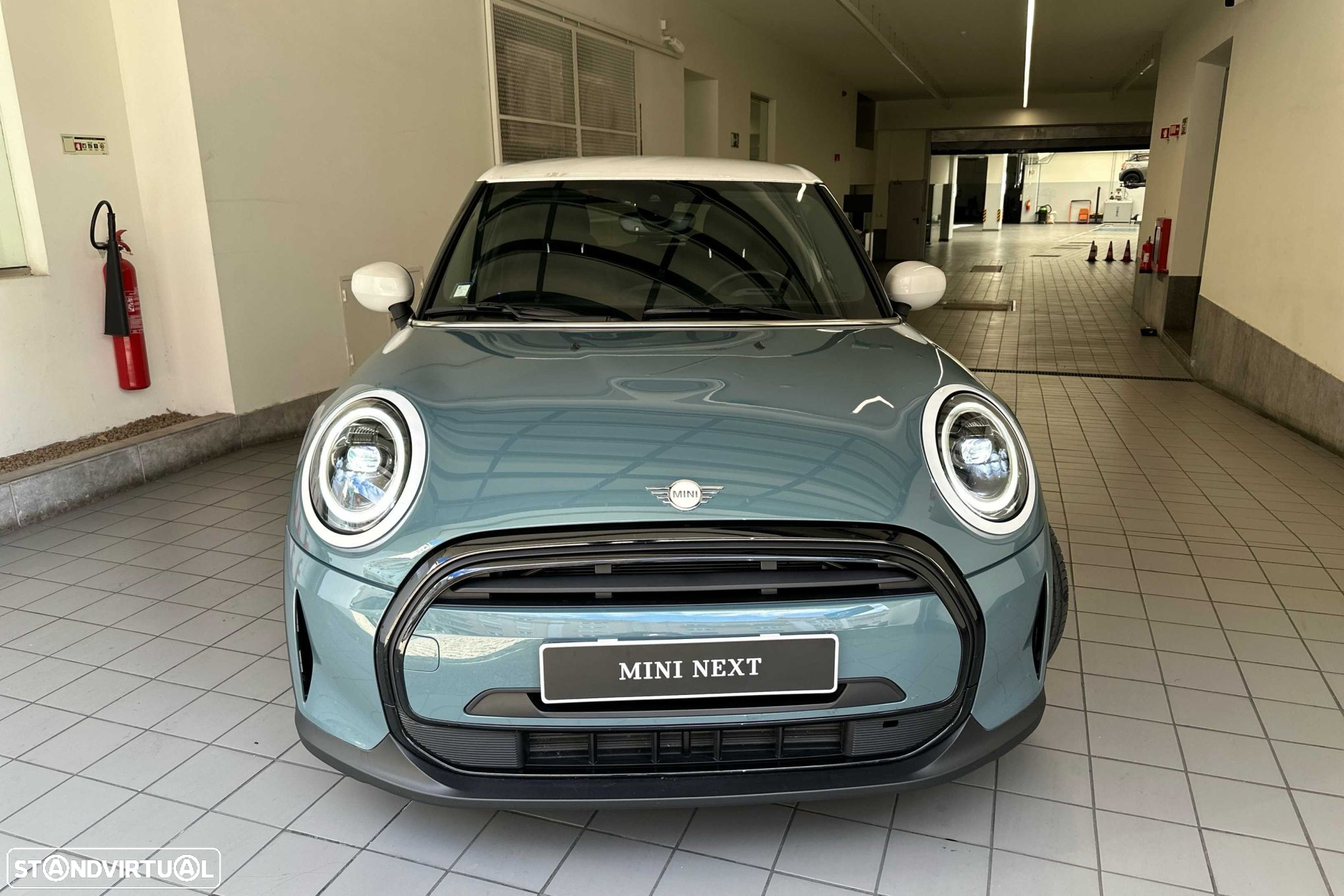 MINI 3 Portas Cooper - 3