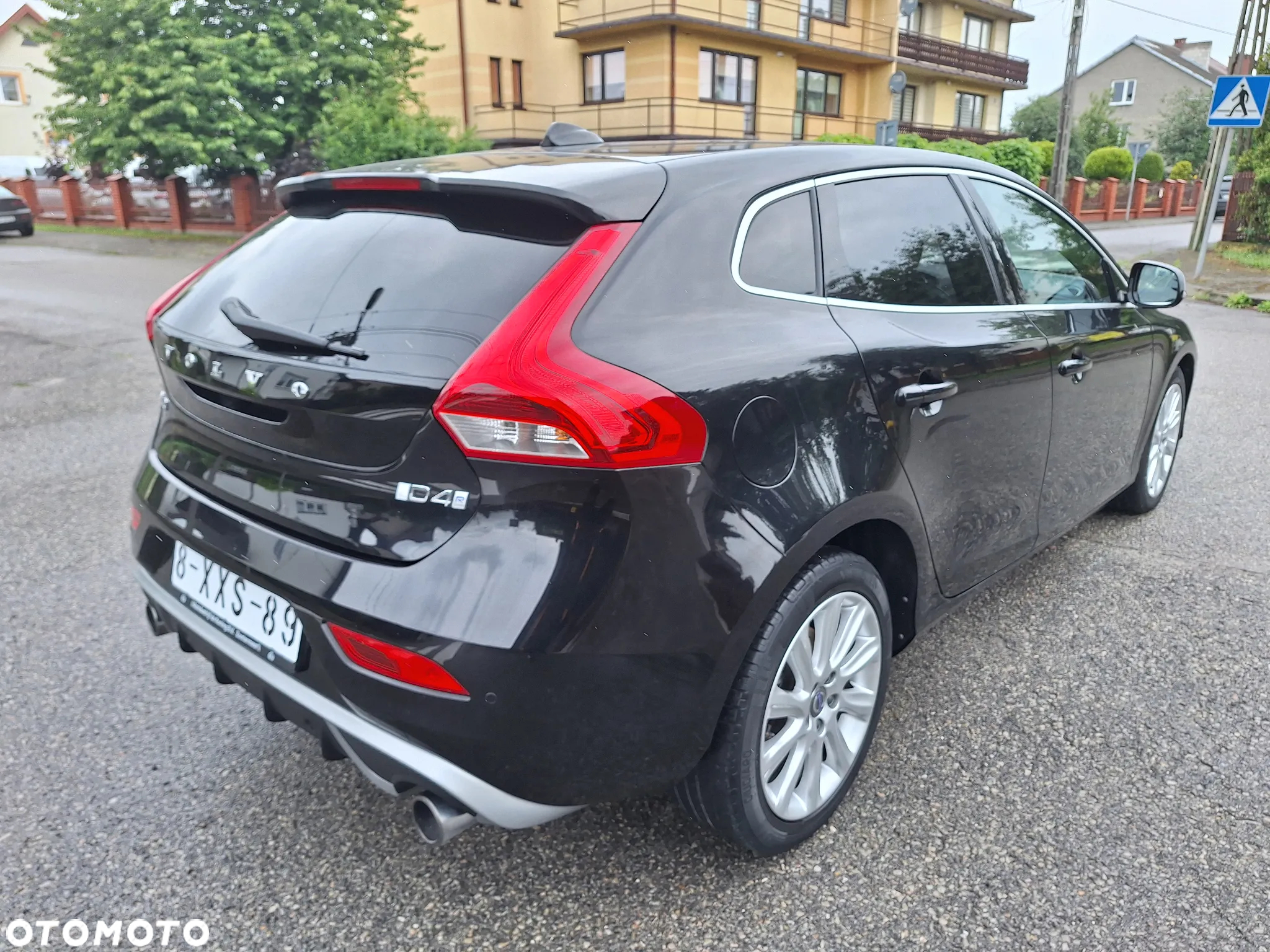 Volvo V40 D4 RDesign - 11