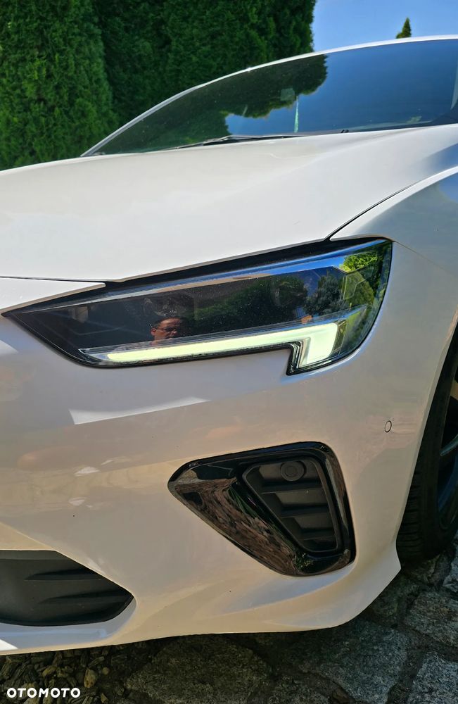 Opel Insignia 2.0 T 4x4 GSi + S&S - 12