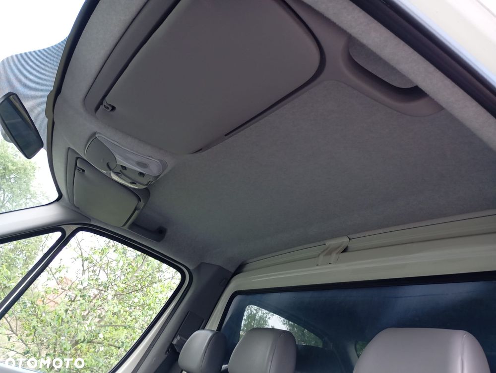 Volkswagen CRAFTER - 13