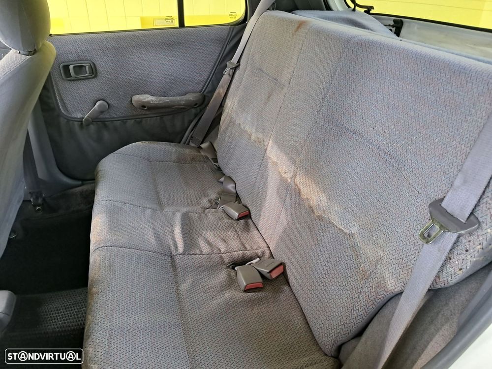 Nissan Micra 1.0 GX - 9