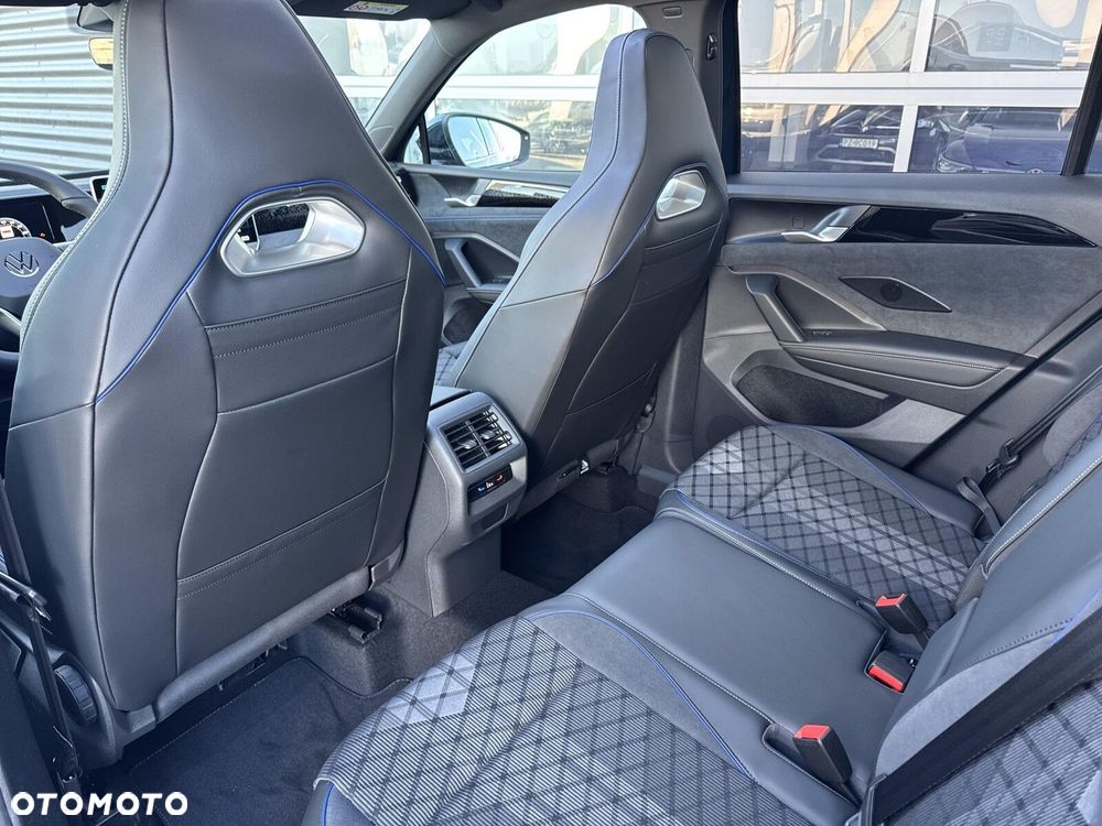 Volkswagen Tiguan - 22